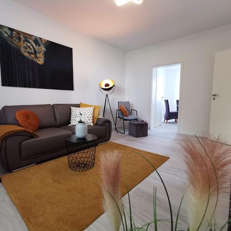 Ferienhaus Westermann, 4 Schlafzimmer, Waschmaschine, Trockner, Businesswohnung, Monteurzimmer ザルツギッター エクステリア 写真